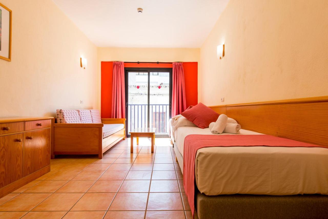 Apartamentos Casa Maria Sant Antoni de Portmany Extérieur photo