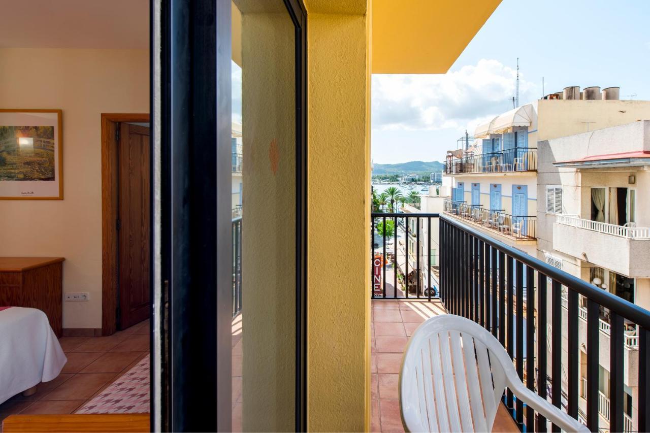 Apartamentos Casa Maria Sant Antoni de Portmany Extérieur photo