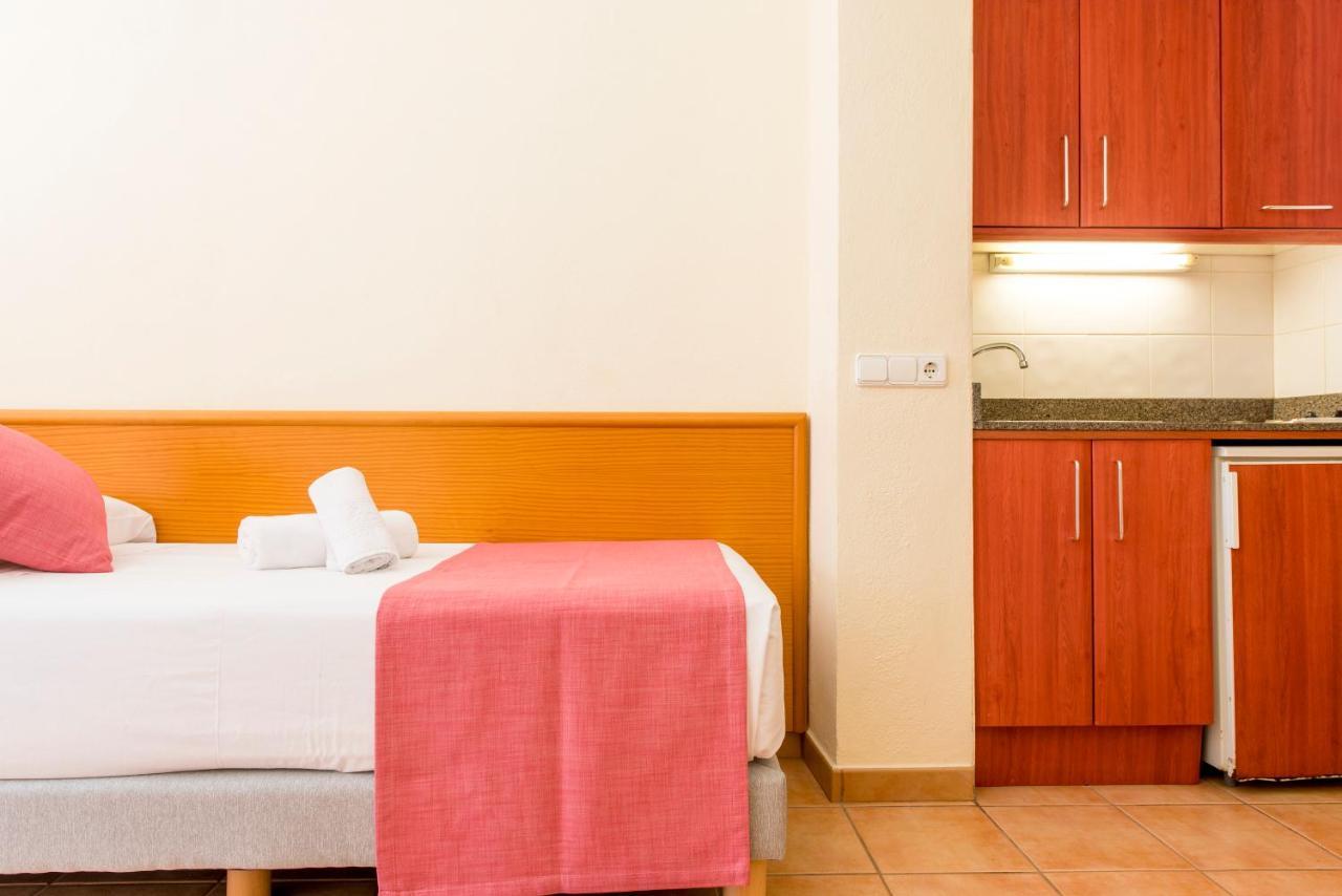 Apartamentos Casa Maria Sant Antoni de Portmany Extérieur photo