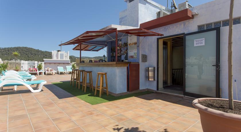 Apartamentos Casa Maria Sant Antoni de Portmany Extérieur photo
