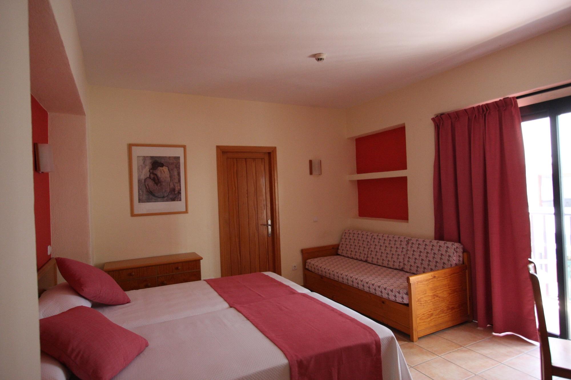 Apartamentos Casa Maria Sant Antoni de Portmany Extérieur photo