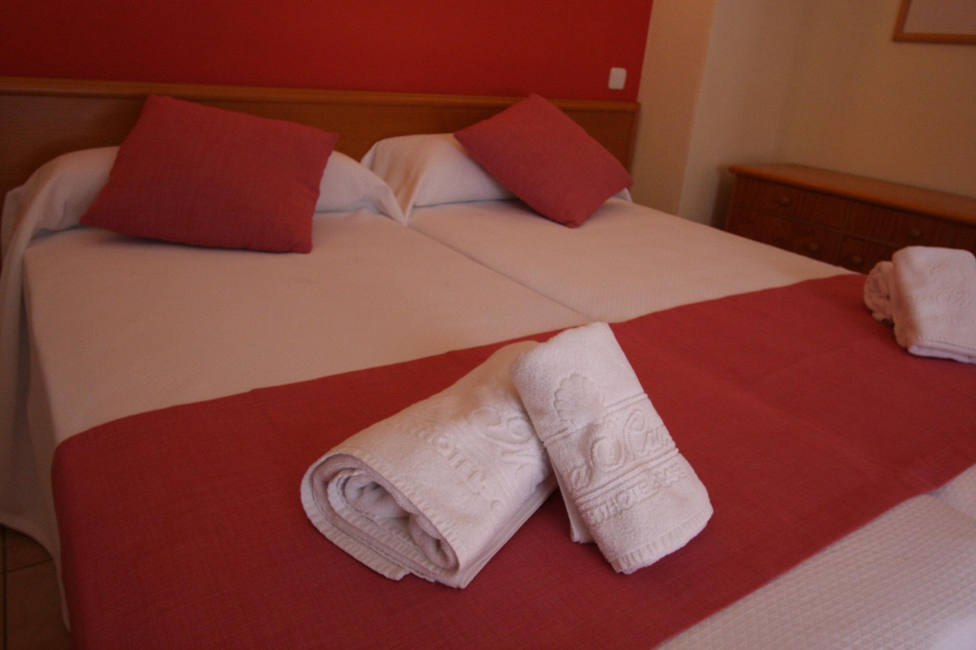 Apartamentos Casa Maria Sant Antoni de Portmany Extérieur photo